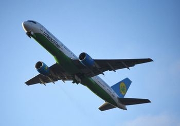 Узбекистан продлил ограничения на авиасообщение с семью странами