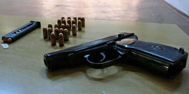 Прапорщик Нацгвардии застрелил жену, тестя и тещу