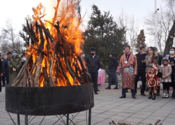 В Душанбе отметили праздник Сада (видео)