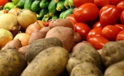 Общество «Точикматлубот» складировало сельхозпродукцию для сдерживания цен на рынках