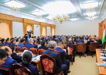 Столичные депутаты обсудят выполнение концепции реформы ЖКХ
