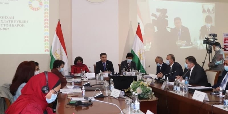 В Душанбе презентовали проект «Среднесрочной программы развития РТ на  2021-2025 годы»