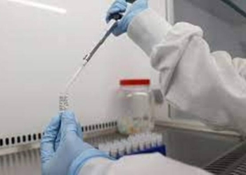 AstraZeneca снизила показатель эффективности вакцины после повторного анализа