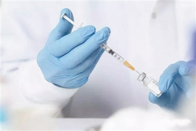 В Пекине началась вакцинация иностранных граждан от COVID-19