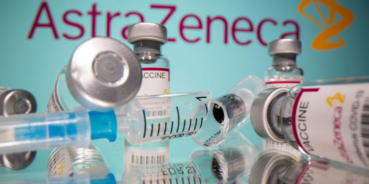 Вакцину AstraZeneca переименовали в Vaxzevria