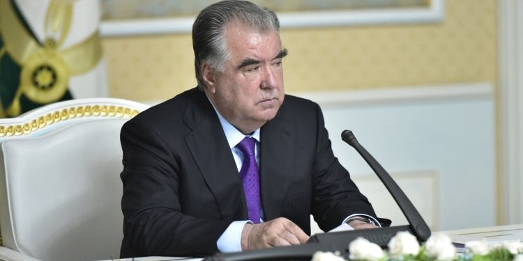 Восемь задач, которые поставил перед учеными президент Эмомали Рахмон