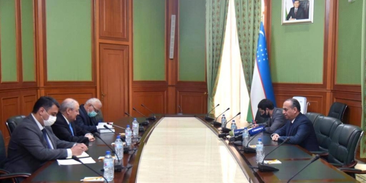 Посол Таджикистана завершает свою дипломатическую миссию в Узбекистане
