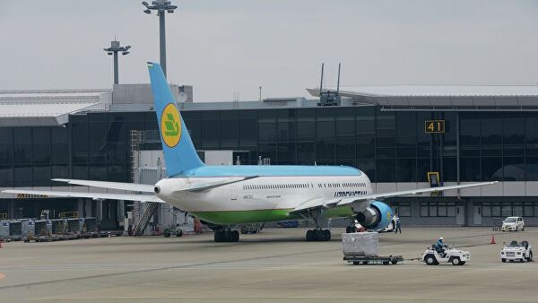 Аэропорты Узбекистана снижают тарифы для авиакомпаний на 27%