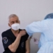 В Узбекистане в первый день вакцинации от COVID-19 привито более 5 тыс. человек