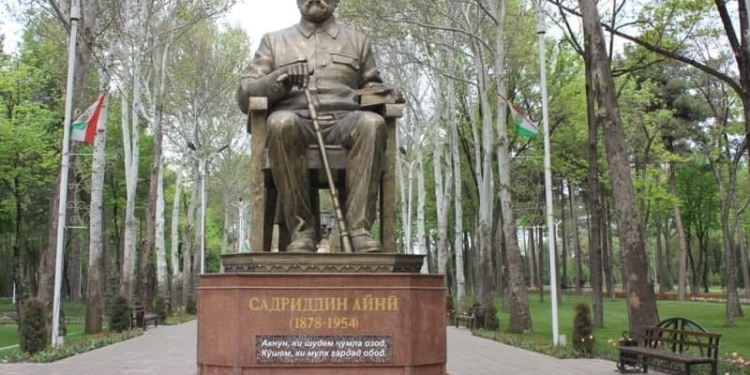 Три правила Садриддина Айни (видео)