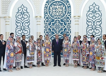 Президент принял участие в открытии нового здания Дома бракосочетания в Душанбе