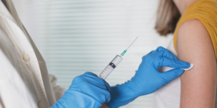 Более миллиона человек прошли вакцинацию от COVID-19 в Узбекистане
