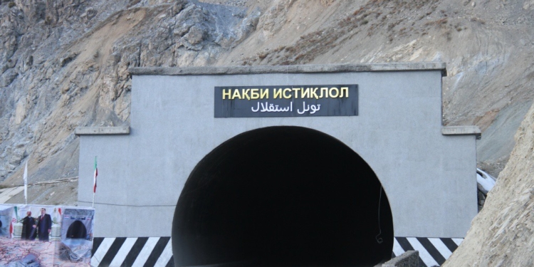 Движение по тоннелю «Истиклол» ограничили в связи с ремонтом