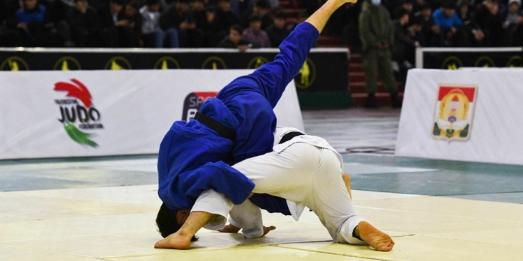 Шесть таджикских борцов выступят на чемпионате мира по дзюдо в Будапеште