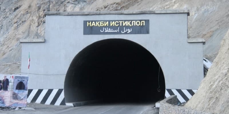 Таджикистан и Иран обсудили достройку тоннеля «Истиклол»