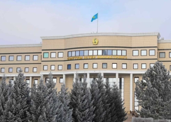 «Не мы сажали самолет, не мы присоединяли Крым». Ответ эксперта на призывы присоединения ЕАЭС к санкционным действиям