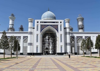 Сроки открытия мечети в Душанбе, построенной при финансировании Катара, неизвестны