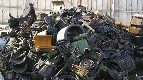 Два сотрудника алюминиевого завода подозреваются в краже 11 тонн металлолома
