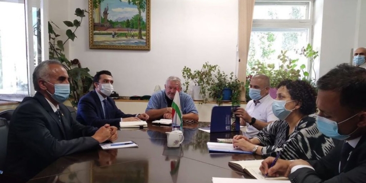 ООН и Таджикистан могут разработать спецпрограмму по приему афганских беженцев