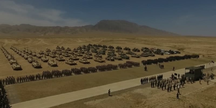 На юге Таджикистана начались масштабные военные учения Таджикистана, России и Узбекистана