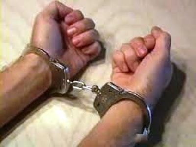 В Вахдате внук избил деда, а в Рушане муж до смерти избил жену