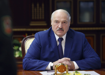 Лукашенко заявил, что «очень скоро» уйдет с поста президента