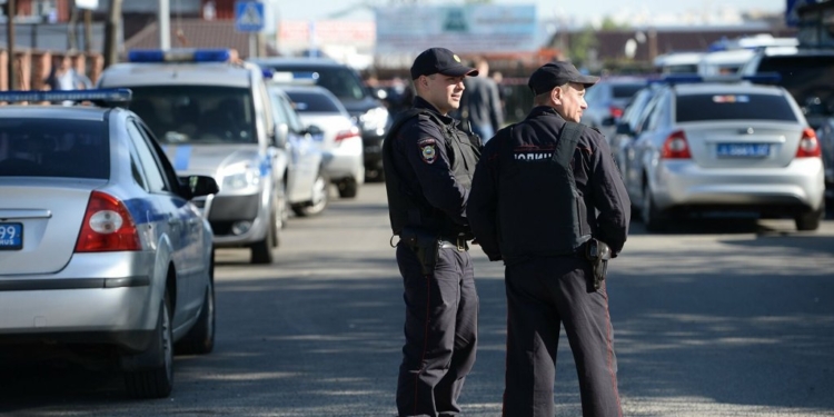 Минтруда Таджикистана призывает мигрантов не ввязываться в конфликты в России