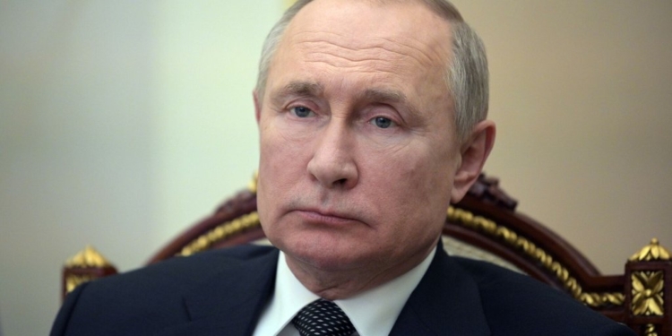 Владимир Путин не приедет в Душанбе