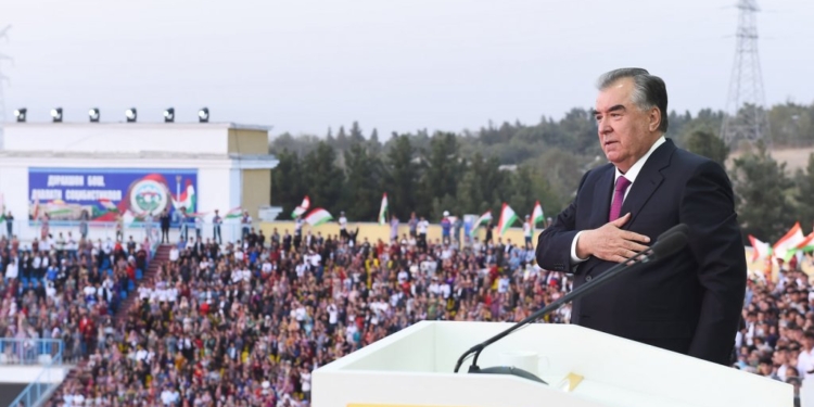 Президент рассказал, что было сделано за годы Независимости для развития Хатлона