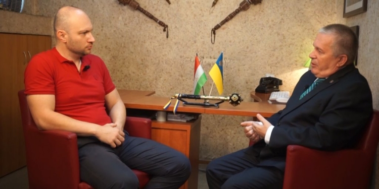 Афганистан: Интервью с послом Украины в Душанбе и Кабуле (видео)