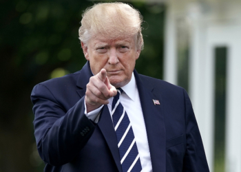 Трамп анонсировал запуск собственной соцсети, чтобы «публиковать правду»