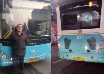 Водитель автобуса №8, нагрубивший пассажирам, оштрафован и уволен