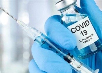 Нужно ли вакцинировать детей от COVID-19: предварительные выводы ВОЗ