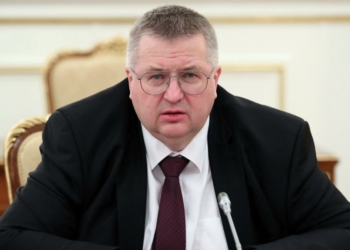 Таджикистан посетит вице-премьер России Алексей Оверчук