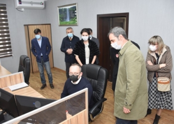 Представитель АБР посетил Противоградовую Службу КЧС Таджикистана