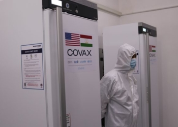 Таджикистан получил еще около 370 тыс. вакцин против коронавируса