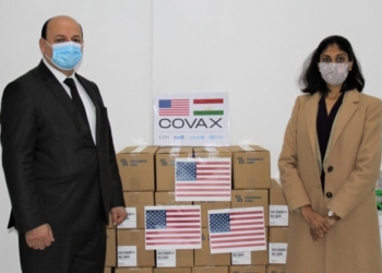 Представитель USAID ознакомилась с условием хранения вакцин от COVID-19 в Таджикистане