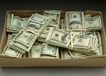 Жителя Душанбе обманули на $41 тыс. 