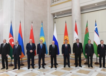 Президент принял участие в неформальном саммите СНГ в Санкт-Петербурге