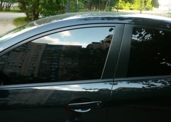 В Таджикистане повысится стоимость тонировки автомобильных стекол