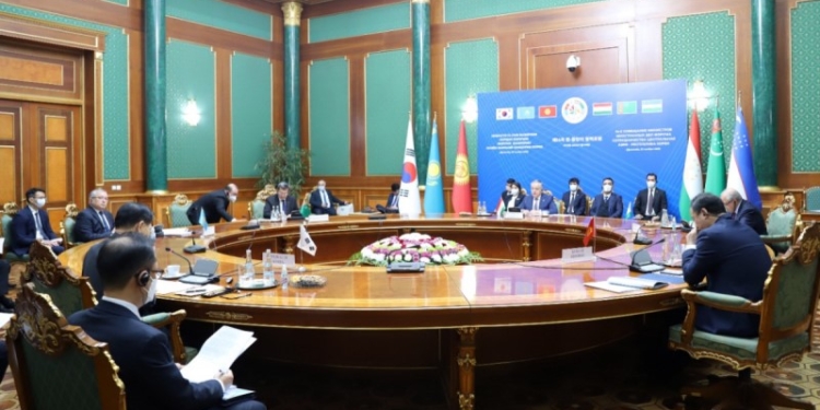 Страны  Центральной  Азии и  Кореи одобрили план сотрудничества на будущее