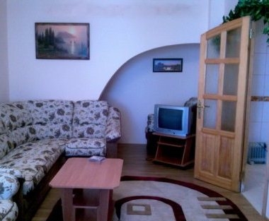 В Худжанде обнаружили гостиницу-притон