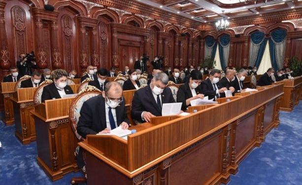 Сенаторы согласились на отмену неприкосновенности судьи ВЭС