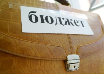 Эмомали Рахмон подписал закон о госбюджете на 2022 год