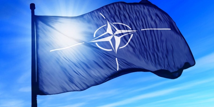 НАТО не будет отзывать приглашения Украине и Грузии вступить в альянс