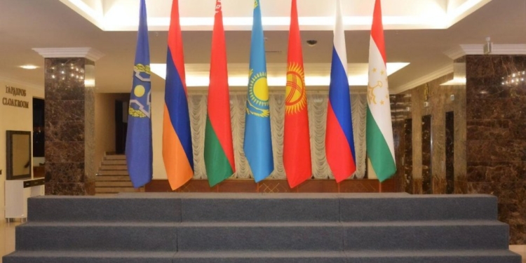 В ОДКБ решили направить в Казахстан миротворцев