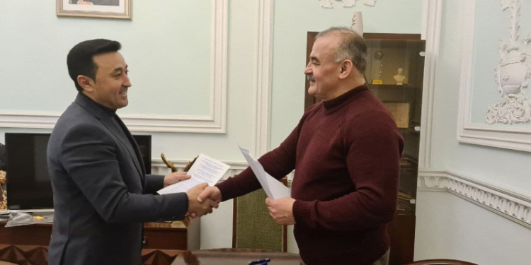 Таджикский и узбекский театры подписали Меморандум о сотрудничестве