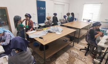Как «Корвони умед» и ТИКА вместе помогают женщинам, оказавшимся в сложной ситуации