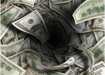 Житель Б.Гафурова взял «на хранение» у 15-летнего подростка $40 тыс. отцовских денег