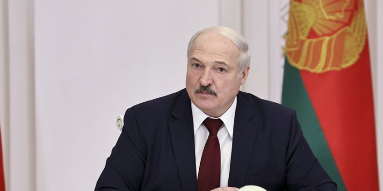 Лукашенко предложил провести российско-украинские переговоры в Минске